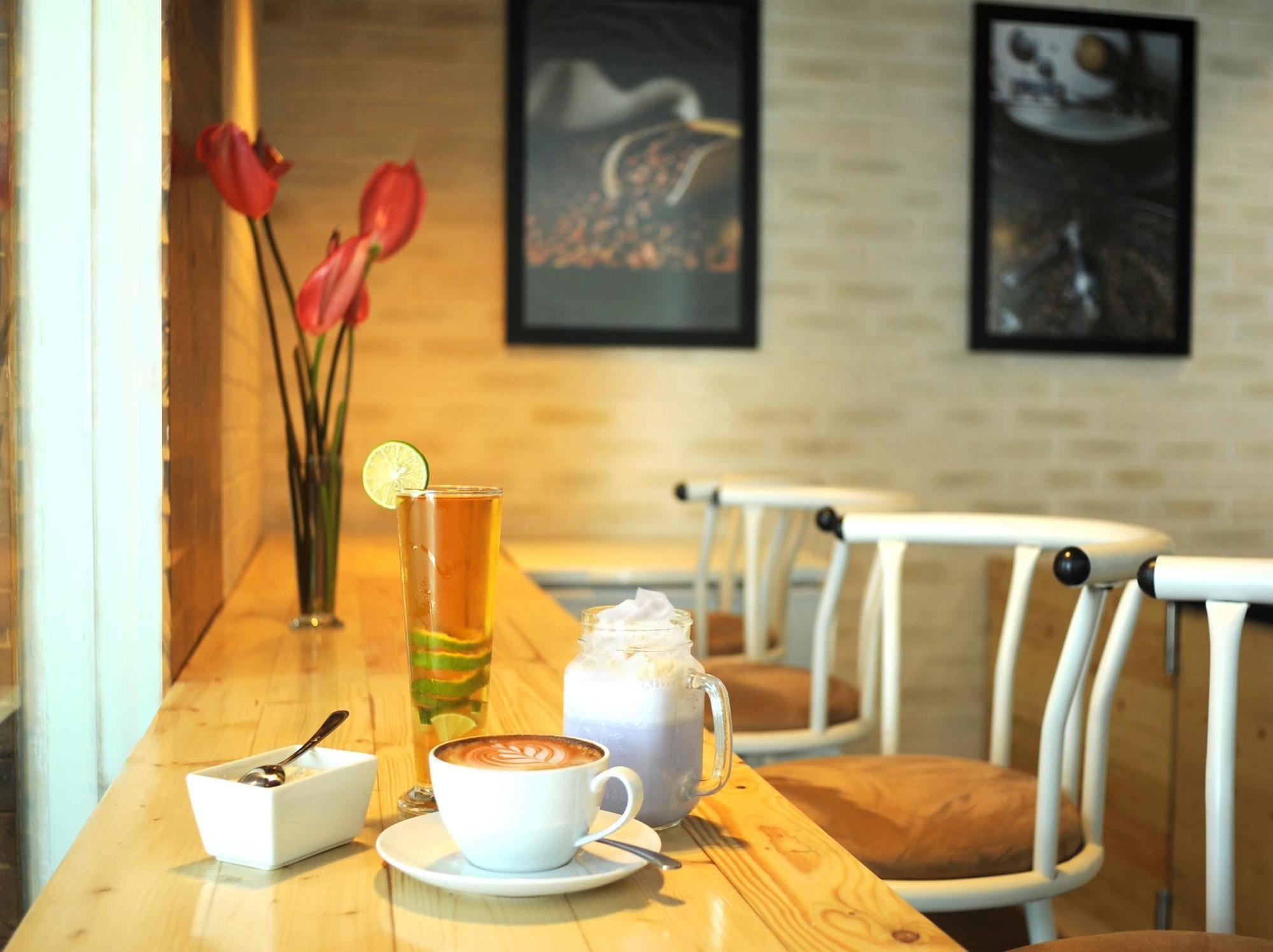 Cleo Hotel Tunjungan Surabaya Ngoại thất bức ảnh