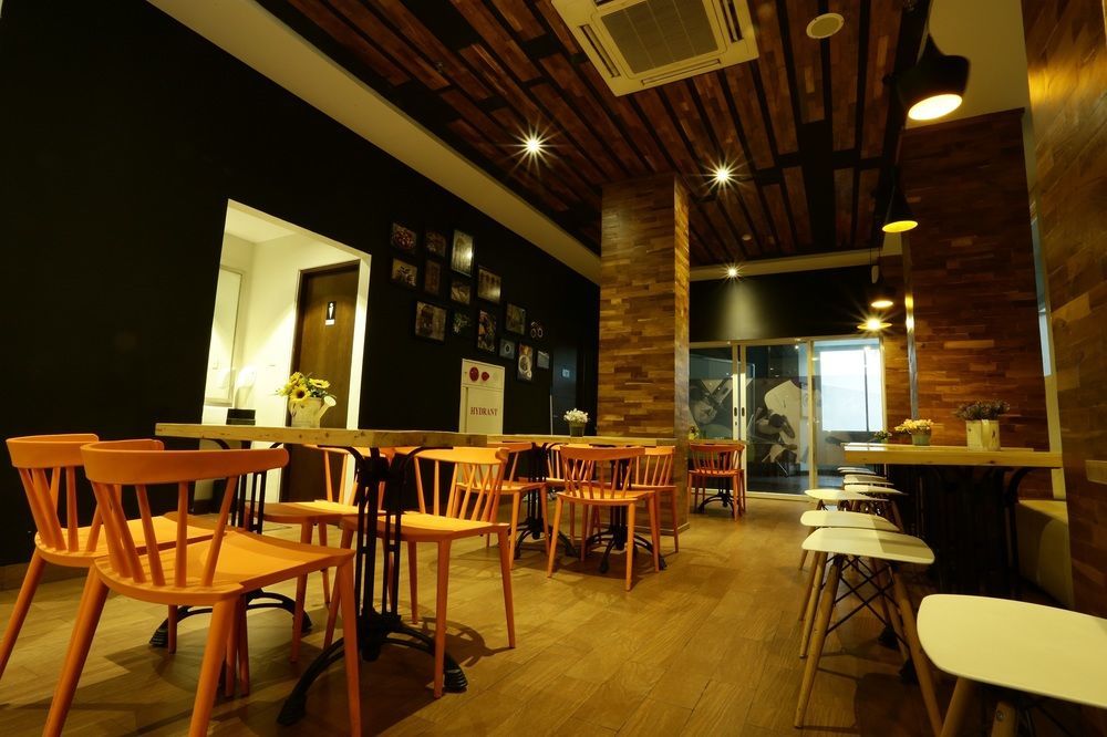 Cleo Hotel Tunjungan Surabaya Ngoại thất bức ảnh